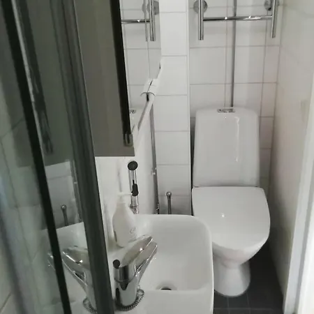 아파트 Cozy, Quiet Studio In Central 헬싱키